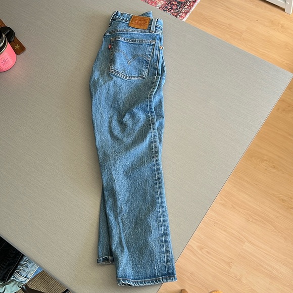 levi 501s - Picture 1 of 4